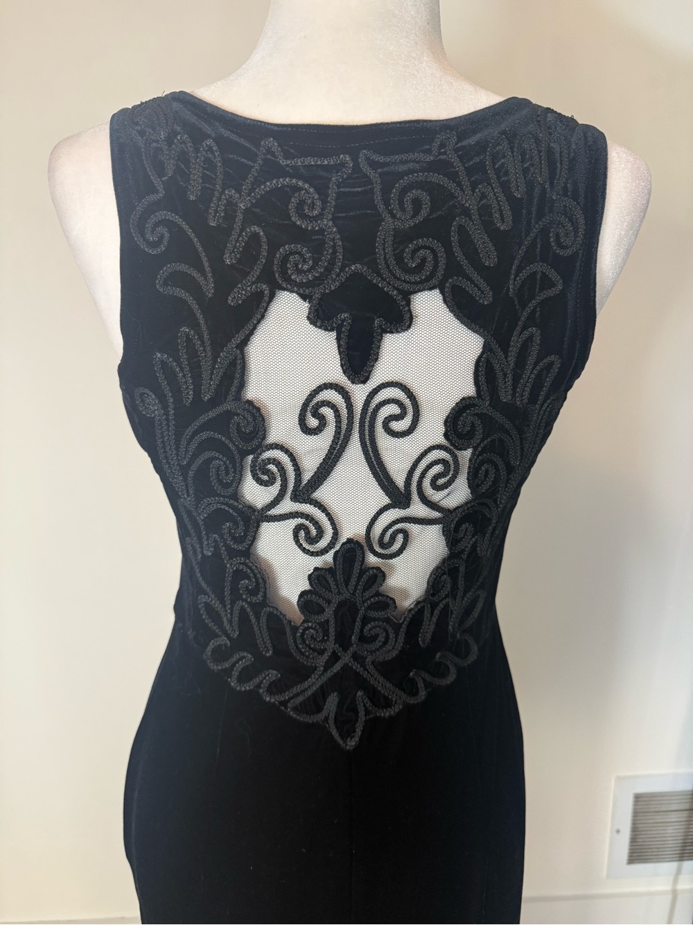 Vintage 90s Scott McClintock Velvet Lace-Back Maxi Dress - Picture 4 of 12